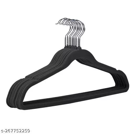 Simplify Black Velvet Hangers 10pc - The Cuisinet