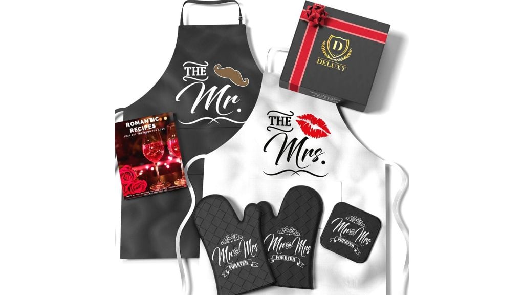 Oven Mitts & Aprons