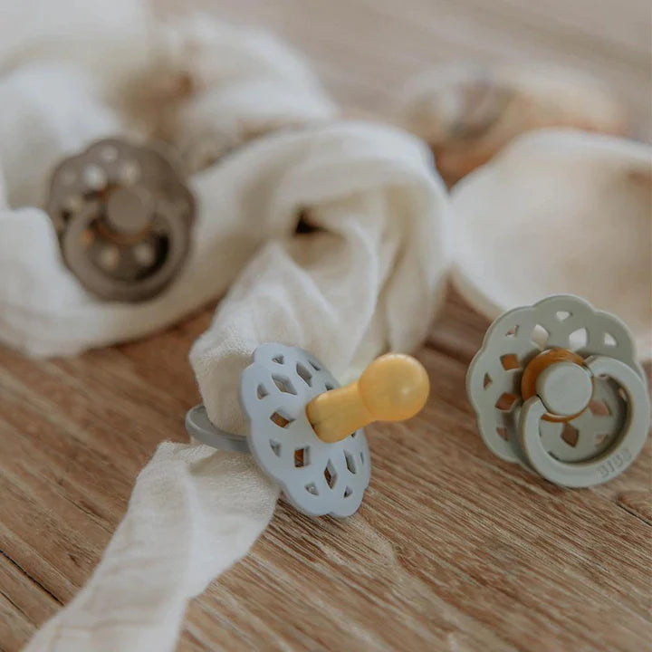 BIBS Blossom / Dusky Lilac Pacifier Boheme Latex 0-6M 2pc