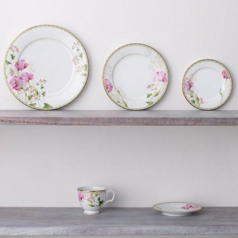 Noritake Pink Poppy Place Dinnerware Set