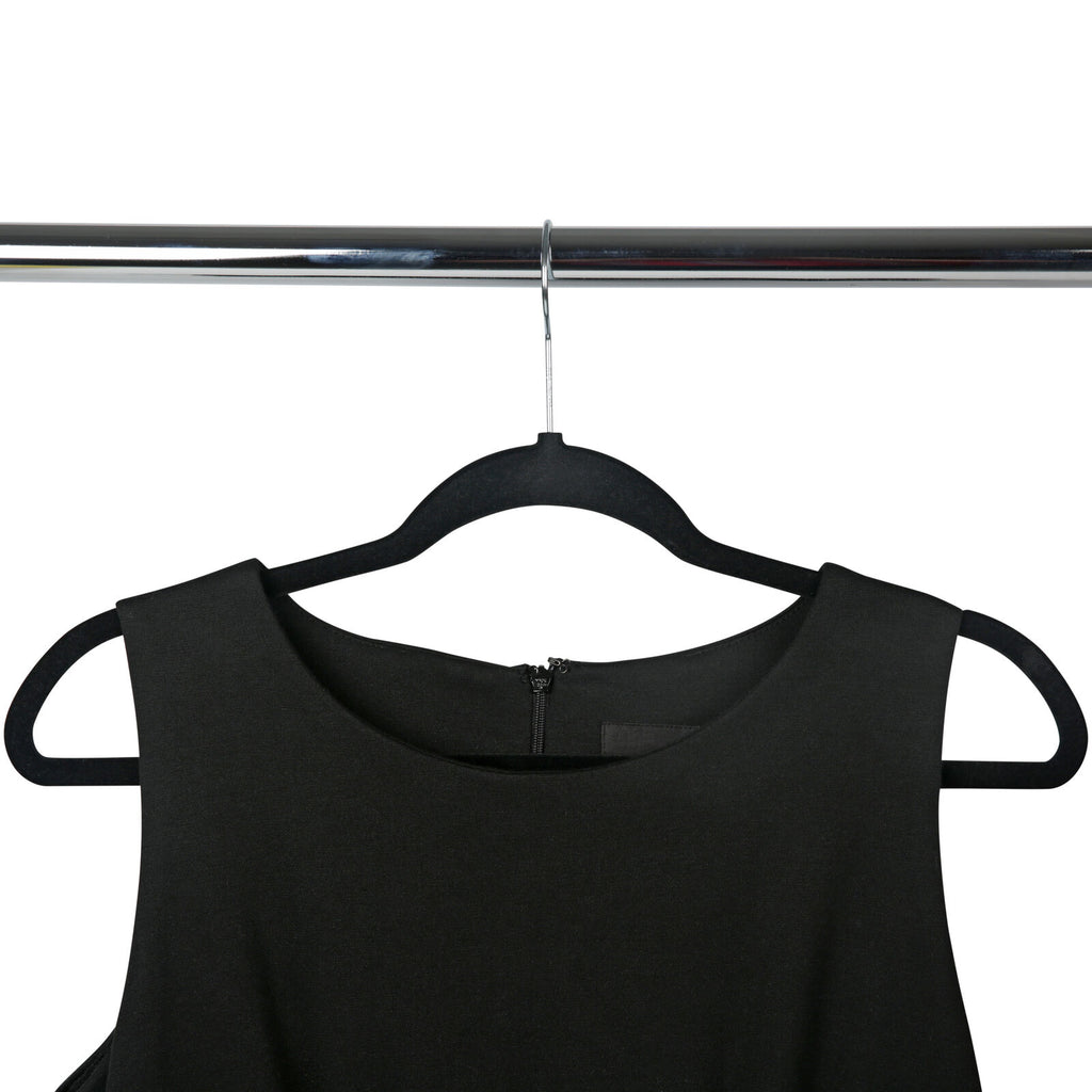 Simplify Black Super Slim Velvet Huggable Hangers 10pc - The Cuisinet