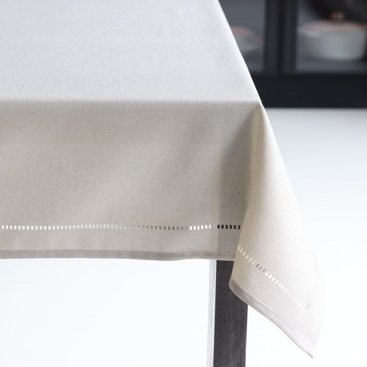 Harman Linen Hemstitch Table Cloth 52x70 1pc - The Cuisinet