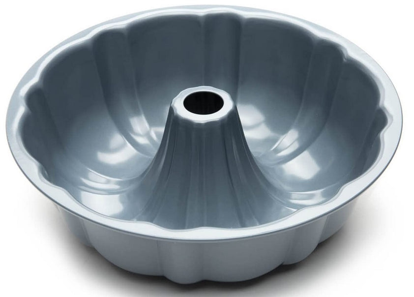 Fox Run Fluted Pan with Center Tube 8.5