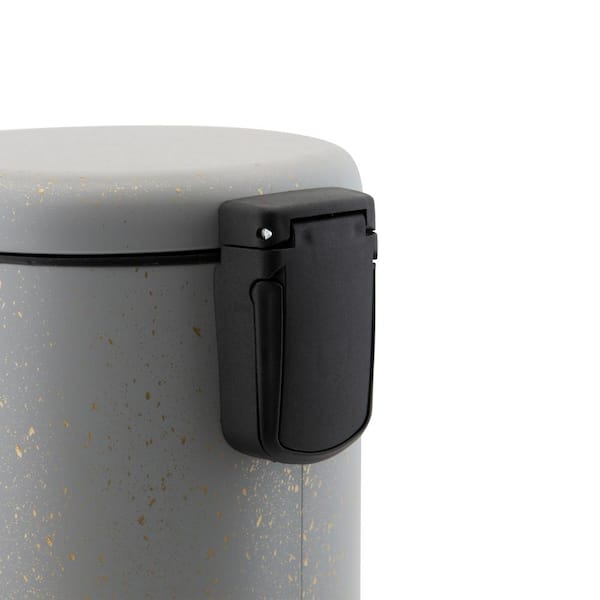 Speckled Design 3 l Step Bin with Lid Trash Can in Grey - The Cuisinet