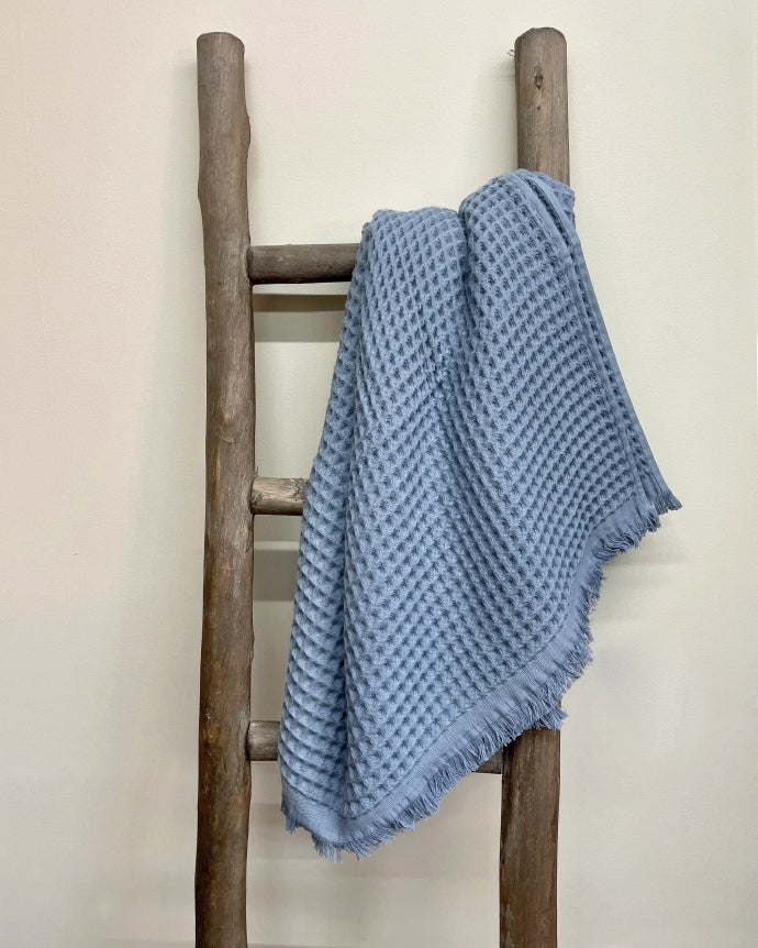 Lycia Turkish Cotton Waffle Bath Towel Stonewash Blue - The Cuisinet